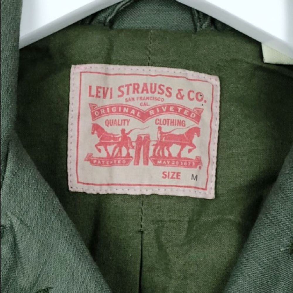 Levi’s Jacket - Picture 6 of 8